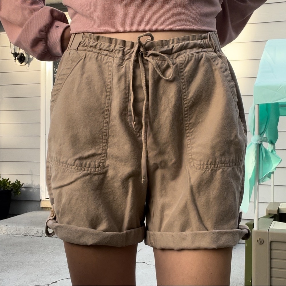 Vintage Kim Rogers, cotton high waisted khaki shorts